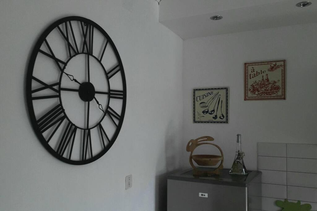 Bel Appartement Au Coeur De La Cite Medievale Sommières エクステリア 写真